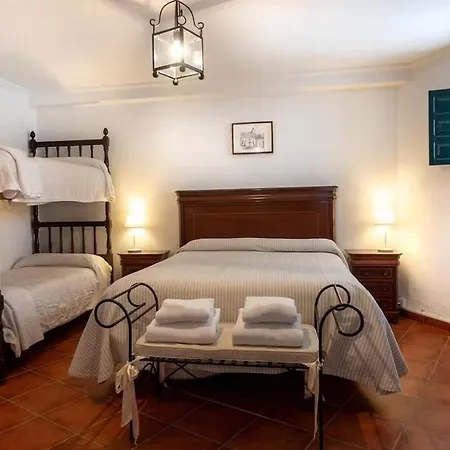 Casa Velasco Holiday home *